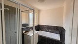 https://images.listonce.com.au/custom/160x/listings/123-manchester-grove-glen-huntly-vic-3163/743/01741743_img_12.jpg?6qn-179Yv9E