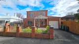 https://images.listonce.com.au/custom/160x/listings/123-manchester-grove-glen-huntly-vic-3163/743/01741743_img_14.jpg?4EDibfQl7XQ