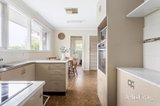 https://images.listonce.com.au/custom/160x/listings/123-martins-lane-viewbank-vic-3084/973/01900973_img_07.jpg?Bund265w00E
