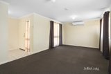 https://images.listonce.com.au/custom/160x/listings/123-mossfiel-drive-hoppers-crossing-vic-3029/069/01813069_img_03.jpg?yiOhxFikv7s