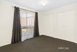 https://images.listonce.com.au/custom/160x/listings/123-mossfiel-drive-hoppers-crossing-vic-3029/069/01813069_img_04.jpg?_7NOD5IpdDc