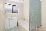 https://images.listonce.com.au/custom/160x/listings/123-mossfiel-drive-hoppers-crossing-vic-3029/069/01813069_img_05.jpg?SJfJ6LfTkBs