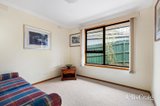https://images.listonce.com.au/custom/160x/listings/123-napoleon-street-eltham-vic-3095/583/01828583_img_12.jpg?Hh2hlQJmYh4