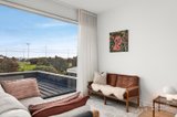 https://images.listonce.com.au/custom/160x/listings/123-ormond-esplanade-elwood-vic-3184/360/01780360_img_24.jpg?FlmkMmLrAiY
