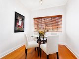 https://images.listonce.com.au/custom/160x/listings/123-pine-avenue-elwood-vic-3184/240/01794240_img_05.jpg?9HNNP8_c7rA