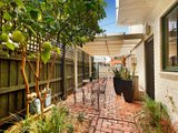https://images.listonce.com.au/custom/160x/listings/123-pine-avenue-elwood-vic-3184/240/01794240_img_08.jpg?pVLRJBxrL-Q