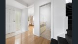 https://images.listonce.com.au/custom/160x/listings/123-walpole-street-kew-vic-3101/792/01951792_img_08.jpg?6VtX9or5OzQ