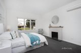 https://images.listonce.com.au/custom/160x/listings/123-woods-street-newport-vic-3015/470/01248470_img_09.jpg?usym-lfn0U4