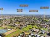 https://images.listonce.com.au/custom/160x/listings/123-woolvet-avenue-belmont-vic-3216/653/01698653_img_16.jpg?YGpQ8BZzXaI