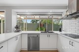https://images.listonce.com.au/custom/160x/listings/1231-durham-road-kilsyth-vic-3137/858/01871858_img_03.jpg?Ta0E-6Qmu7E