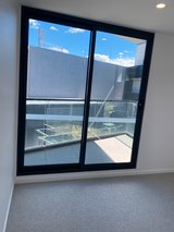 https://images.listonce.com.au/custom/160x/listings/1231242-glen-huntly-road-carnegie-vic-3163/216/01942216_img_01.jpg?4XAcG69_HZk