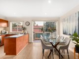 https://images.listonce.com.au/custom/160x/listings/1233-leslie-street-donvale-vic-3111/979/01718979_img_04.jpg?KZVSTjFTiD8