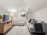 https://images.listonce.com.au/custom/160x/listings/1233-leslie-street-donvale-vic-3111/979/01718979_img_08.jpg?yyFqpllksMI