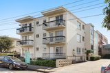 https://images.listonce.com.au/custom/160x/listings/1237-bignell-street-flemington-vic-3031/255/01901255_img_05.jpg?BJVCuK8ilYY