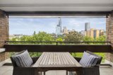 https://images.listonce.com.au/custom/160x/listings/12371-toorak-road-south-yarra-vic-3141/331/01597331_img_09.jpg?B6add71gWSU