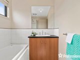 https://images.listonce.com.au/custom/160x/listings/12379-maroondah-highway-croydon-north-vic-3136/493/01526493_img_12.jpg?2yk5ScmkFSQ