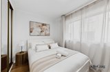 https://images.listonce.com.au/custom/160x/listings/1239-byron-st-elwood-vic-3184/634/01909634_img_08.jpg?7PVj9N5aiHY