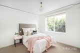 https://images.listonce.com.au/custom/160x/listings/1239-pakington-street-kew-vic-3101/500/01769500_img_05.jpg?P8kqbFA9_SM