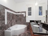 https://images.listonce.com.au/custom/160x/listings/124-canterbury-road-middle-park-vic-3206/700/01087700_img_11.jpg?lDrWd0QWOUg