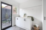 https://images.listonce.com.au/custom/160x/listings/124-chapman-street-diamond-creek-vic-3089/671/01495671_img_15.jpg?Qik1e9modhk