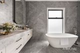 https://images.listonce.com.au/custom/160x/listings/124-hill-road-balwyn-north-vic-3104/900/01910900_img_16.jpg?uQnhxY4NJCI