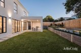 https://images.listonce.com.au/custom/160x/listings/124-hill-road-balwyn-north-vic-3104/900/01910900_img_20.jpg?qR7krrsKPzU