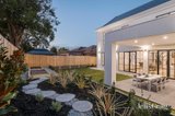 https://images.listonce.com.au/custom/160x/listings/124-hill-road-balwyn-north-vic-3104/900/01910900_img_21.jpg?GtogXqKoPyg