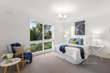 https://images.listonce.com.au/custom/160x/listings/124-king-arthur-drive-glen-waverley-vic-3150/202/01289202_img_07.jpg?8OIl5boSzfQ