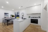 https://images.listonce.com.au/custom/160x/listings/124-manoon-road-clayton-south-vic-3169/662/01163662_img_05.jpg?gETZwnwXc4M