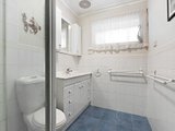 https://images.listonce.com.au/custom/160x/listings/124-patrick-avenue-croydon-north-vic-3136/217/01873217_img_04.jpg?hJrfCMhse8I