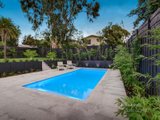 https://images.listonce.com.au/custom/160x/listings/124-reichelt-avenue-montmorency-vic-3094/311/00887311_img_04.jpg?w8MYMWdCB-k