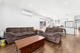 https://images.listonce.com.au/custom/160x/listings/124-shortridge-drive-lucas-vic-3350/189/01621189_img_04.jpg?VxRT4_nr7fM