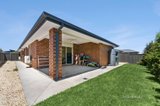 https://images.listonce.com.au/custom/160x/listings/124-shortridge-drive-lucas-vic-3350/189/01621189_img_05.jpg?Jj0YizsM5uo