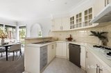 https://images.listonce.com.au/custom/160x/listings/124-stodart-street-camberwell-vic-3124/714/01929714_img_06.jpg?M8kb4D-9I_c