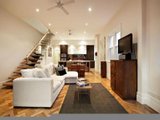 https://images.listonce.com.au/custom/160x/listings/124-stokes-street-port-melbourne-vic-3207/921/01731921_img_01.jpg?mKyPPeKV8zw