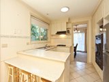 https://images.listonce.com.au/custom/160x/listings/124-vernon-street-croydon-vic-3136/450/00620450_img_04.jpg?LWTUCdXY0-o