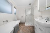 https://images.listonce.com.au/custom/160x/listings/124-westwood-drive-bulleen-vic-3105/356/01371356_img_12.jpg?y94VXYlsSO0