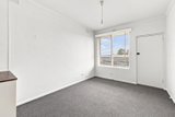 https://images.listonce.com.au/custom/160x/listings/1245-oakleigh-road-carnegie-vic-3163/398/01980398_img_02.jpg?8y0L-UW7GGI