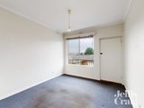 https://images.listonce.com.au/custom/160x/listings/1245-oakleigh-road-carnegie-vic-3163/957/01914957_img_05.jpg?NBf_izoDoUU