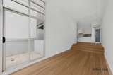https://images.listonce.com.au/custom/160x/listings/1246-bay-street-port-melbourne-vic-3207/433/01912433_img_02.jpg?ryUNZhMQ6As
