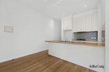 https://images.listonce.com.au/custom/160x/listings/1246-bay-street-port-melbourne-vic-3207/433/01912433_img_05.jpg?Jdhk185-FzQ