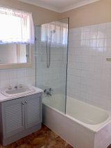 https://images.listonce.com.au/custom/160x/listings/125-27-kinross-street-hampton-east-vic-3188/188/01627188_img_04.jpg?WY37Ma9eL00