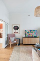 https://images.listonce.com.au/custom/160x/listings/125-clarendon-street-thornbury-vic-3071/336/01747336_img_06.jpg?8nQqF0u_psY