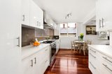 https://images.listonce.com.au/custom/160x/listings/125-derby-street-kew-vic-3101/813/01683813_img_03.jpg?GZ2UGuIiBMo