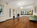 https://images.listonce.com.au/custom/160x/listings/125-dickens-street-elwood-vic-3184/575/01794575_img_02.jpg?hgZWsi6aW6Q