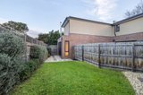 https://images.listonce.com.au/custom/160x/listings/125-dixon-grove-blackburn-vic-3130/431/01932431_img_11.jpg?FHaqK905mws