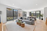 https://images.listonce.com.au/custom/160x/listings/125-ellesmere-parade-rosanna-vic-3084/811/01606811_img_04.jpg?Un3WYfoVh0s