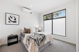 https://images.listonce.com.au/custom/160x/listings/125-ellesmere-parade-rosanna-vic-3084/811/01606811_img_09.jpg?YQFS5K6-o5g