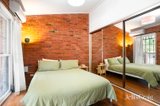 https://images.listonce.com.au/custom/160x/listings/125-evans-street-port-melbourne-vic-3207/176/01932176_img_06.jpg?_NR3k90MoEk