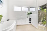 https://images.listonce.com.au/custom/160x/listings/125-finlay-street-brown-hill-vic-3350/085/01813085_img_05.jpg?wOgC6P4hBP4